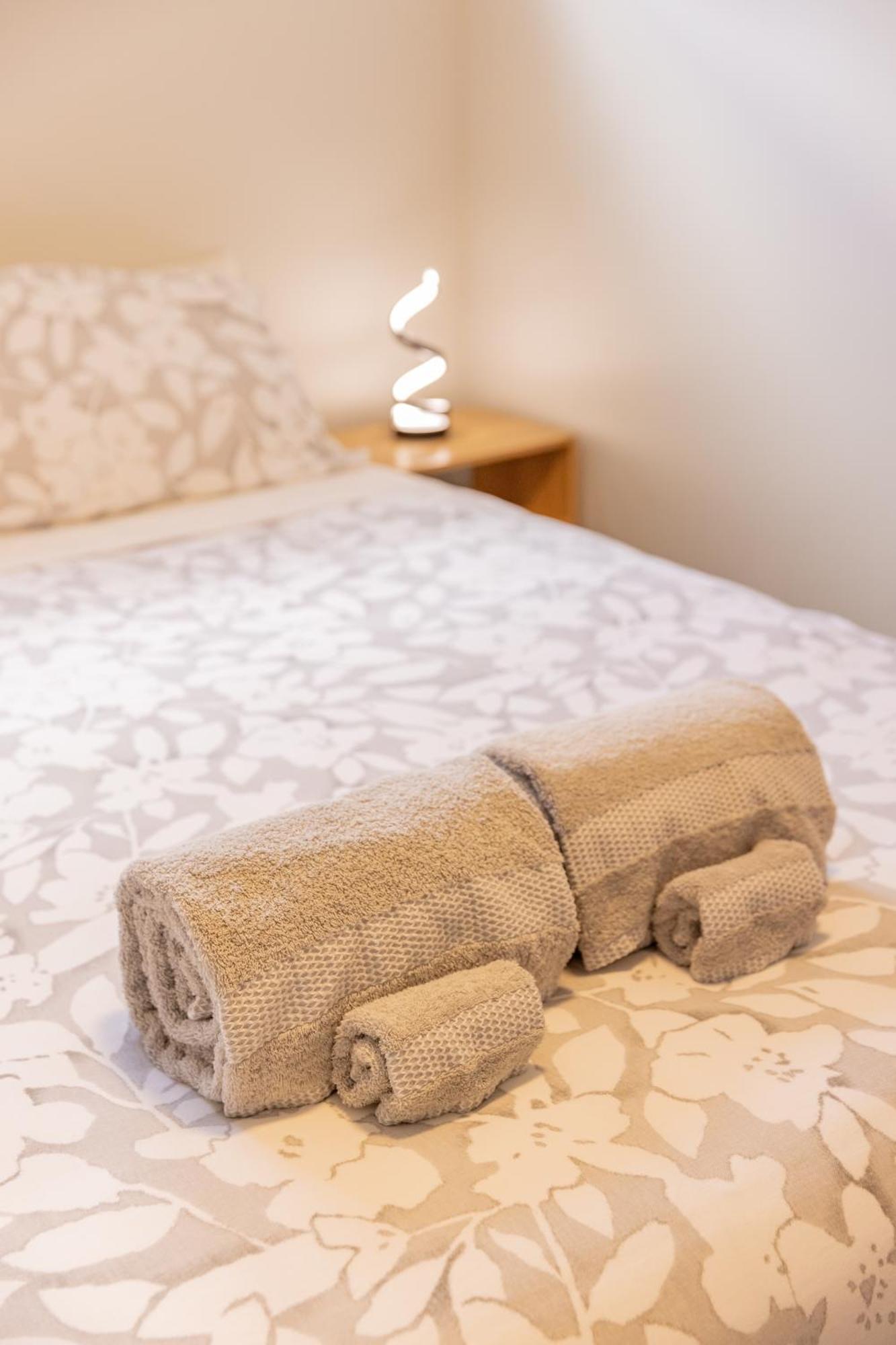 Back Garden Flat With Free On Street Parking And Fiber Wifi - 15 Mins To Ferry, Stadium, Cbd Wellington Ngoại thất bức ảnh